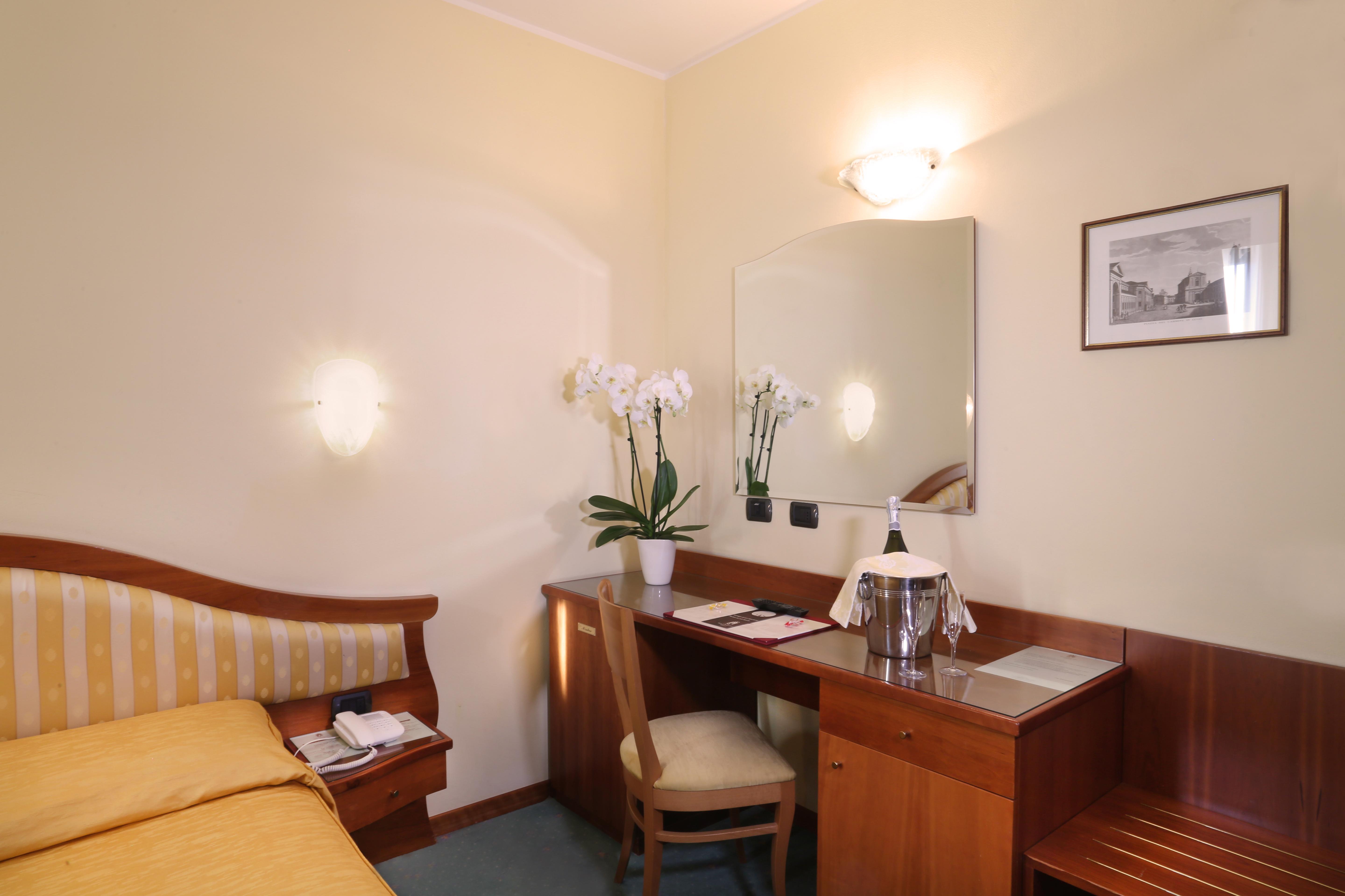 Hotel San Clemente Сантарканджело-ді-Романья Екстер'єр фото